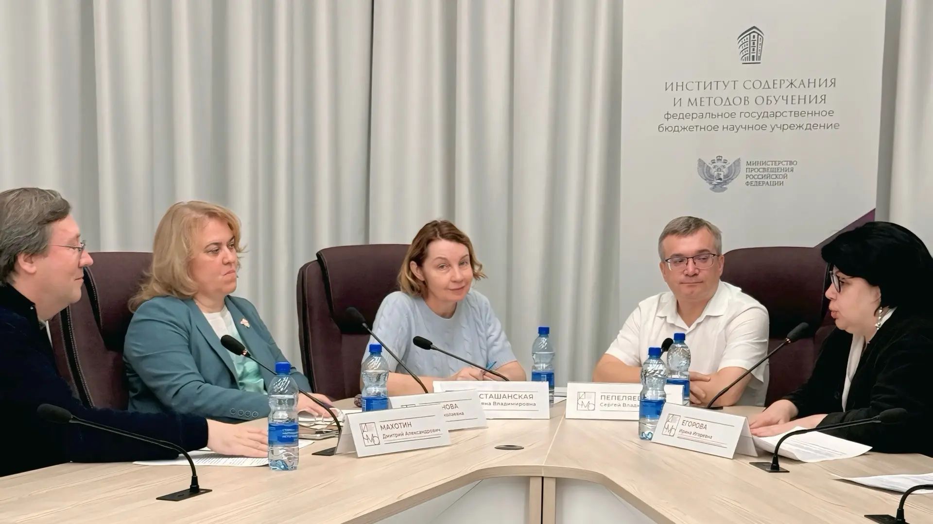 Шаг навстречу: методическое сопровождение производителей Шаг навстречу: методическое сопровождение производителей